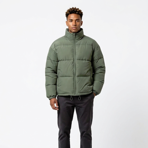 Vestes matelassées pour hommes en gros, prix d'usine, en nylon, pour l'hiver, avec capuche, logo personnalisé, faible MOQ, prêtes à être expédiées - Product Image 4