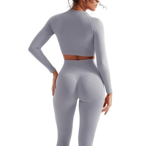 Ensemble de yoga 2 pièces côtelé rose taille mi-haute, respirant, écologique, sans couture, en Spandex/Nylon, avec crop top sans manches et leggings longs - Product Image 6