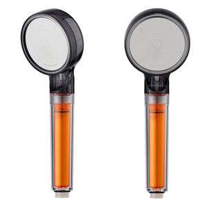 Pommeau de Douche Vitaminé VITAISLAND PLUS 2.0 avec Filtre – Élimine le Chlore et Améliore l'Hydratation de la Peau - Product Image 1