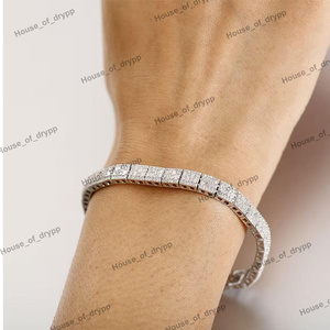 Brazalete de Tenis de Lujo con Diamantes de Moissanita en Plata de Ley 925 con Cierre de Seguridad Estilo Hip Hop - Product Image 4