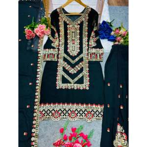 Hauts en satin de créateur à manches trois-quarts avec broderies, bas et dupatta assortis - Product Image 5