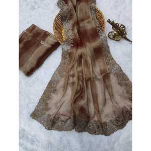 DERNIÈRE BRODERIE DE CODAGE EN SOIE JARKAN DIAMANT TRAVAIL SAREE AVEC BLOUSE NON COUCHÉE MARRON - Product Image 1