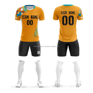 Vente en gros en usine Ensemble complet de maillots de football personnalisés Uniformes de kit de football pour jeunes Vêtements de football pour hommes avec service de coupe automatisé OEM - Product Image 4