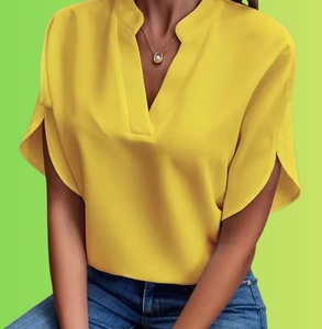 เสื้อสตรีคอวีสีเขียว แขนทรงปีกค้างคาว เสื้อแขนสั้นลำลองสำหรับฤดูร้อน สีทึบ โพลีเอสเตอร์เนื้อนุ่ม ความยาวปกติ - Product Image 6