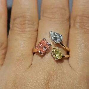 Bague de fiançailles et de mariage en or massif 14 carats avec trois diamants de laboratoire de 2,62 carats, style arbre multi-formes, cadeau d'anniversaire. - Product Image 5