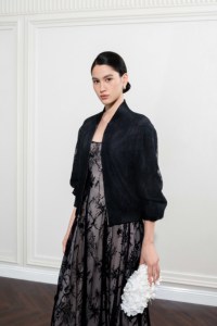 Chaquetas de Mujer de Alta Calidad, Elegantes, Modelo FROST WHISPER, Cuello Alto, Soporte ODM, Chaquetas con Encaje Floral para Mujer, Vietnam - Product Image 2