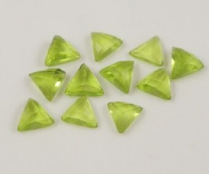 Peridoto natural de calidad, corte rosa, gema suelta facetada de calidad, para la elaboración de joyas. - Product Image 5