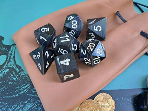 Dés de jeu en corne de buffle polie, faits à la main, écologiques, de haute qualité, en corne naturelle pour jeux de société, Ludo, casino, promotionnels - Product Image 4