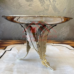 Supports à gâteaux décoratifs de table avec supports à plumes pour la décoration de fête d'anniversaire Supports à gâteaux à 1 étage en métal de haute qualité Best-seller - Product Image 5