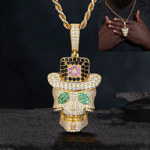 Colgante de Calavera Premium para Caballero con Piedras de Colores, Joyería Fina con Acabado en Oro Sólido, Proveedor de Joyería de Moissanita - Product Image 1