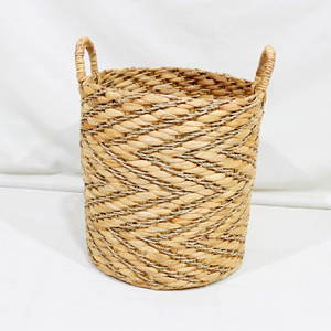 Wholesale 100% Natural Handmade Sustainable Water Hyacinth Seagrass Mix High Quality Customizable Size Color Storage Basket - Product Image 1