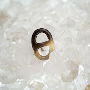 Anillo para Bufanda Ecológico de Cuerno de Búfalo con Acabado Pulido, Sujeción Segura y Elegancia Suave para Bufandas - Regalo de Año Nuevo y Halloween - Product Image 2