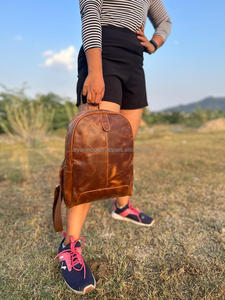 Nuevo estilo Vintage Look Brown Crunch Mochila de cuero Mochila de viaje Bolsa de viaje de gran capacidad de cuero de oficina para hombres y mujeres - Product Image 3