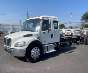 รถบรรทุกมือสอง Freightliner M2 106 Hybrid Extended Cab ปี 2025 2026 ราคาประหยัด ทนทาน พร้อมส่ง  แบบเก๋งและแชสซีส์ เกียร์อัตโนมัติ - Product Image 5