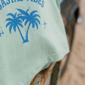 T-shirt ample pour femme en coton peigné respirant et antibactérien, idéal pour un usage décontracté - Product Image 5