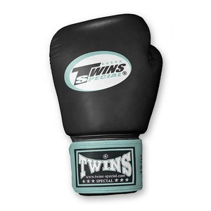 Guantes de boxeo Twins de alta calidad hechos con 100% cuero genuino para entrenamiento y combate de artes marciales, fabricación personalizada OEM. - Product Image 5