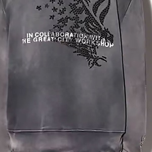 Sudaderas con capucha de hombre lisas personalizadas de algodón 100% hechas en fábrica para invierno resistentes a la decoloración del sol con diseño de logotipo personalizado - Product Image 2