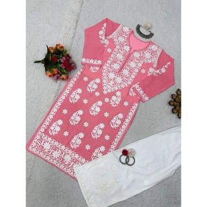 DISEÑADOR RAYON PUNTADA DE CADENA TOP CON PALAZZO PEACH - Product Image 3