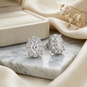 0.95CTW โอวัล ฮาโล พรอง คลัสเตอร์ สตั๊ด - Product Image 2