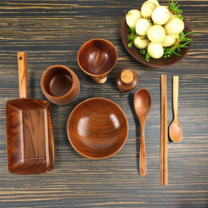 Vente en gros de vaisselle en bambou naturel durable avec logo personnalisé Ustensiles en bois OEM ODM du fabricant du Vietnam - Product Image 1