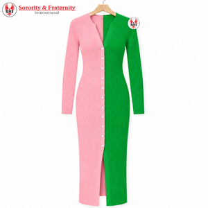 Suéter de punto trenzado acrílico de alta calidad para mujer, estilo cárdigan largo, antiarrugas, grueso, vintage, de la hermandad Alpha Kappa. - Product Image 5
