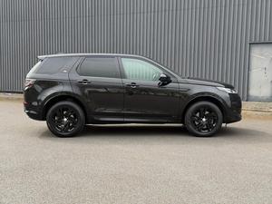 รถ SUV สามแถว ปี 2023 รุ่น R-Dynamic Style มือสอง - Product Image 2
