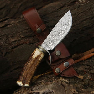 Couteau de chasse Bowie en acier Damas 1095 à haute teneur en carbone et alliage 15N20 de 9,5 pouces - Lame fixe forgée à la main, ambidextre, avec manche en bois de cerf pour la survie - Product Image 5