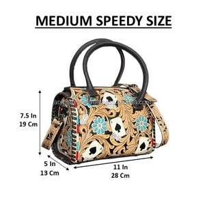 Bolsos de Viaje de Cuero Vacuno Hechos a Mano de Lujo, Diseño Floral Occidental, Bolsos de Mano Medianos para Mujer, Bolsos de Viaje Cruzados - Product Image 2