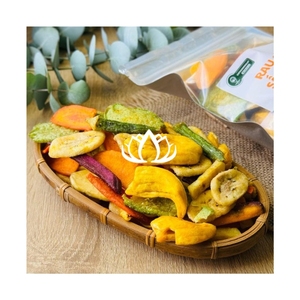 TENDANCES ACTUELLES : Mélange de fruits secs écologiques en tranches pour garnir de yogourt et comme sélection de collations riches en minéraux essentiels - Product Image 1