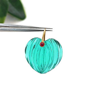 Colgante de Apatita y Cuarzo Tallado en Forma de Calabaza, Colgante de Apatita en Forma de Corazón Chapado en Oro Hecho a Mano, Amuletos Tallados, Colgante en Forma de Corazón, Venta al por Mayor - Product Image 1