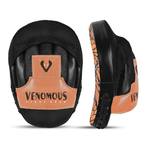 Guantes de Boxeo Venomous Fight Gear, Color Negro y Naranja, Cuero Transpirable, Cierre de Gancho y Bucle, Equipo de Protección Profesional - Product Image 2