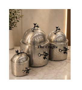 Recipiente para calentar comida (chafing dish) de latón chapado en oro con patas y asas, de calidad exclusiva, para uso doméstico y hotelero. - Product Image 3