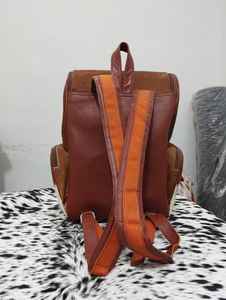 Sac à dos en cuir véritable de qualité supérieure avec fermeture éclair, élégant et multifonctionnel, pour voyage, école, ordinateur portable, unisexe HNBP-0057 - Product Image 6