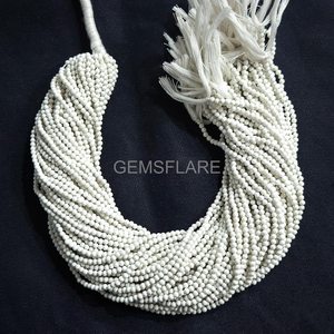Cuentas redondas microfacetadas de howlita blanca natural de 2 mm, cuentas de howlita para la fabricación de joyas, venta al por mayor, piedras preciosas sueltas facetadas con corte de diamante. - Product Image 6