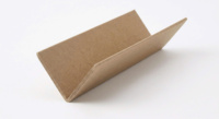 Protecteur d'angle en carton ondulé en forme de L, respectueux de l'environnement |   Planche de bordure de palette durable avec gaufrage, revêtement UV et lamination mate