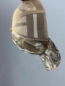 หมวกตาข่ายลายพรางแบบ Trucker 6 แผง ปรับขนาดได้ด้วย Snap Back เหมาะสำหรับกิจกรรมกลางแจ้งและการเดินทาง - Product Image 4