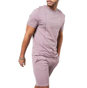 Ensemble T-shirt et short slim fit pour homme, design minimaliste, matière douce et extensible, tenue décontractée d'été, costume deux pièces sur mesure - Product Image 6