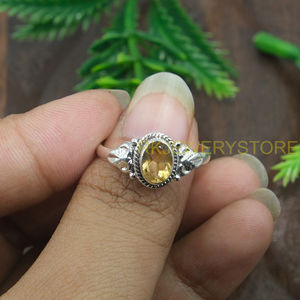 แหวนพลอยซิทรินสีเหลืองธรรมชาติ เงินแท้ 925 แหวนรูปไข่ทำมือสไตล์วินเทจ เครื่องประดับสำหรับผู้หญิง ขายส่ง - Product Image 4
