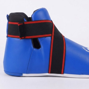 Chaussures de boxe pour hommes conçues pour l'entraînement et la pratique de la boxe, ajustement confortable, légères, antidérapantes, en cuir, avec bande élastique - Product Image 5