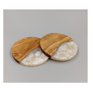 Sous-verres en bois et résine verte faits à la main, carrés et hexagonaux, avec incrustations, protection de bureau, tapis de tasse, sous-verres en bois de luxe personnalisés pour boissons - Product Image 1