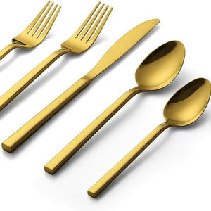 Vaisselle et couverts d'inspiration arc-en-ciel platine, conformes à la demande de l'hôtellerie contemporaine audacieuse. - Product Image 1