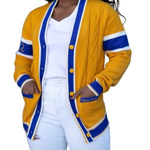 Cárdigan Amarillo y Azul Sigma Gamma Rho 1922 para Mujer, Suéter con Botones, Estilo Casual Premium de la Hermandad Griega - Product Image 5