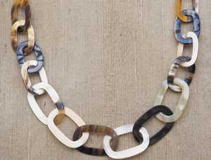 Collar de Cuerno de Búfalo Natural para Mujer, Joyería Moderna Tallada y Ecológica para Pascua - Product Image 4