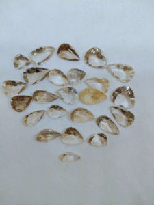 Piedra preciosa de cuarzo rutilo de cobre Natural 100%, forma de mezcla, piedra preciosa de corte brillante para la fabricación de joyas, piedra preciosa calibrada facetada - Product Image 2