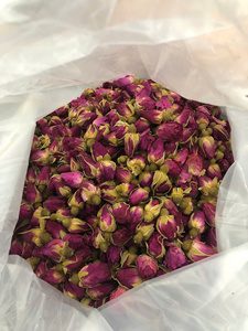 High Quality Dried Rose Buds Natural Herbal <b>Tea</b> And Floral Decoration Ingredient - Product Image 1