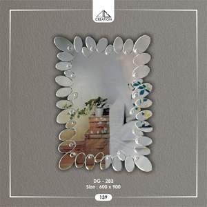 Sublimez votre espace de vie avec ce magnifique miroir rectangulaire sans cadre, un chef-d'œuvre de design minimaliste moderne DG 283 - Product Image 2