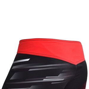 กางเกง MMA สีแดงดำ โลโก้สั่งทำได้ คุณภาพดี ระบายอากาศได้ดี เป็นมิตรกับสิ่งแวดล้อม ผ้าเนื้อน้ำหนักเบา โดย TEENS INDUSTRIES - Product Image 6