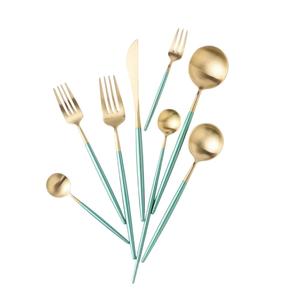 Ensemble de couverts en acier inoxydable plaqué or avec manche blanc mat, vaisselle de luxe moderne, ensemble de couverts pour restaurant, maison, mariage, dîner - Product Image 4