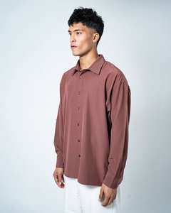 เสื้อเชิ้ตผู้ชายคอจีนทรงโอเวอร์ไซส์ แขนยาว ผ้าฝ้ายสีพื้น ติดกระดุม สไตล์ลำลอง พร้อมลายพิมพ์นูน รับผลิตแบบ OEM/ODM - Product Image 5