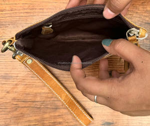 กระเป๋าสตางค์หนังแท้สำหรับผู้หญิงแบบตะวันตกกระเป๋าหนังแท้สำหรับใส่เครื่องสำอางหนังวัวมีพู่ห้อย - Product Image 6